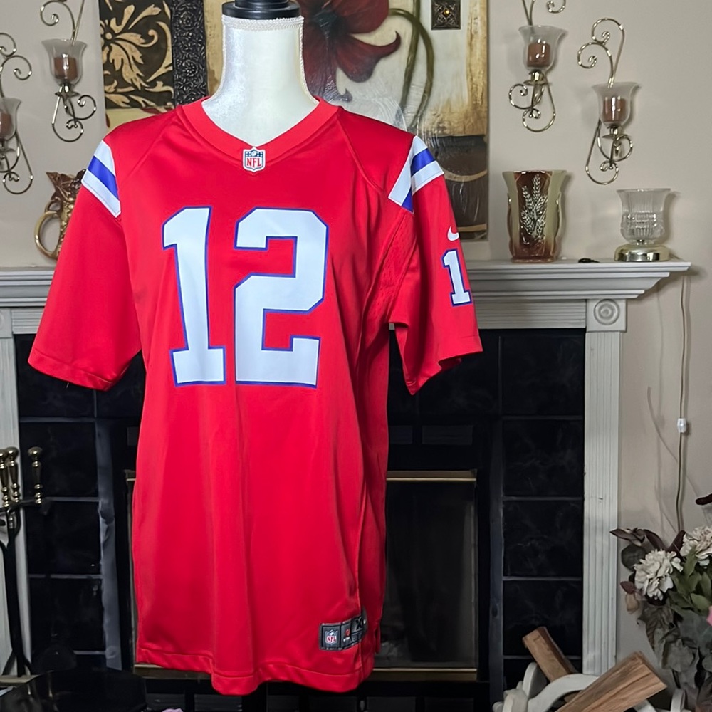 SOLD.     Tom Brady #12 NFL Nike Retired Jersey XL